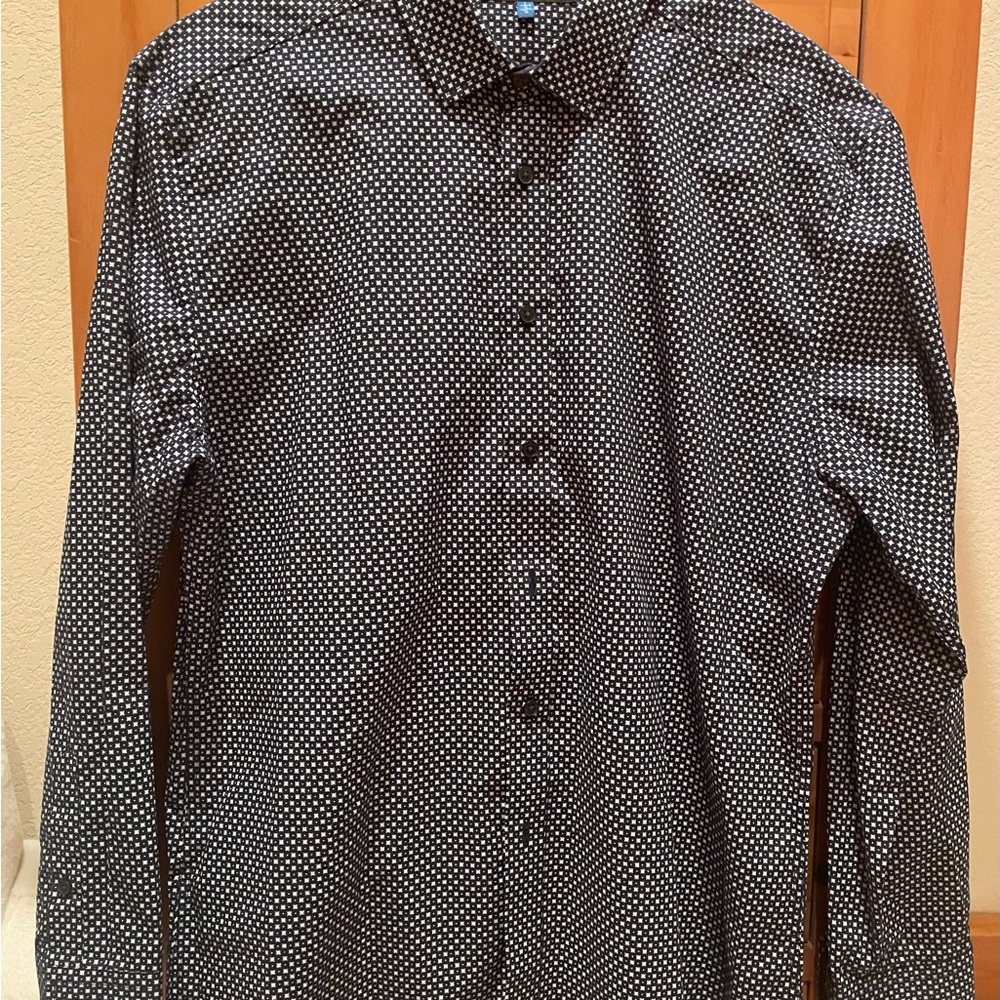Men's Black Polka Dot Long-Sleeve Button-Up Shirt